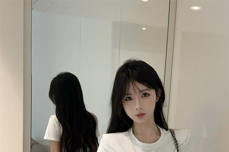 Crop Short-Sleeve Neck Zipped Fit Tee Sequin Slim Crew