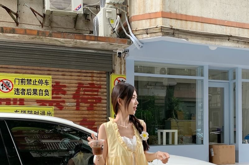 Tie Mock Tone Sleeveless Front Trim Frill Two-Piece Two Blouse