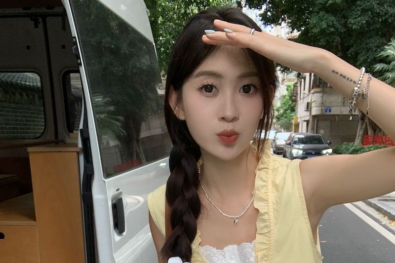 Tie Mock Tone Sleeveless Front Trim Frill Two-Piece Two Blouse