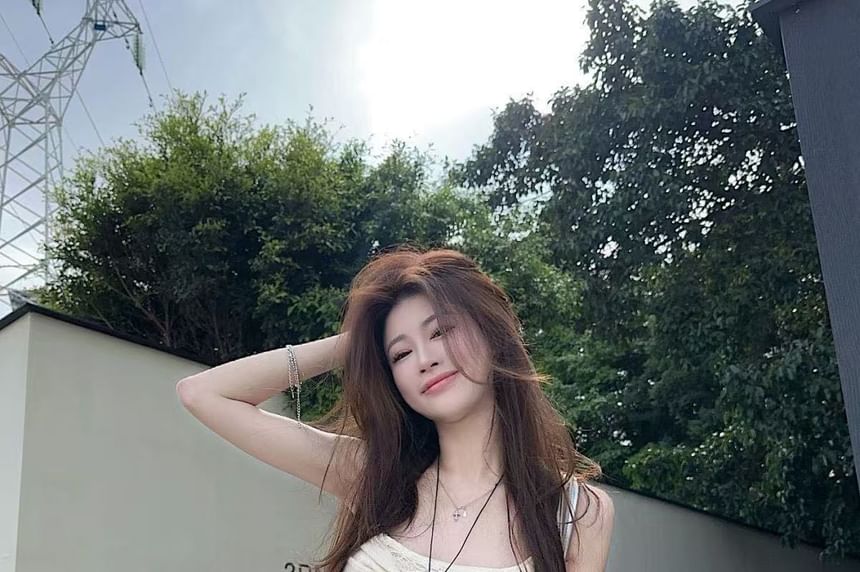 Neck Cowl Lace Asymmetrical Hem Top Camisole Ruffle Panel