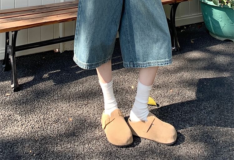 Rise Capri Washed Leg Wide High Jeans