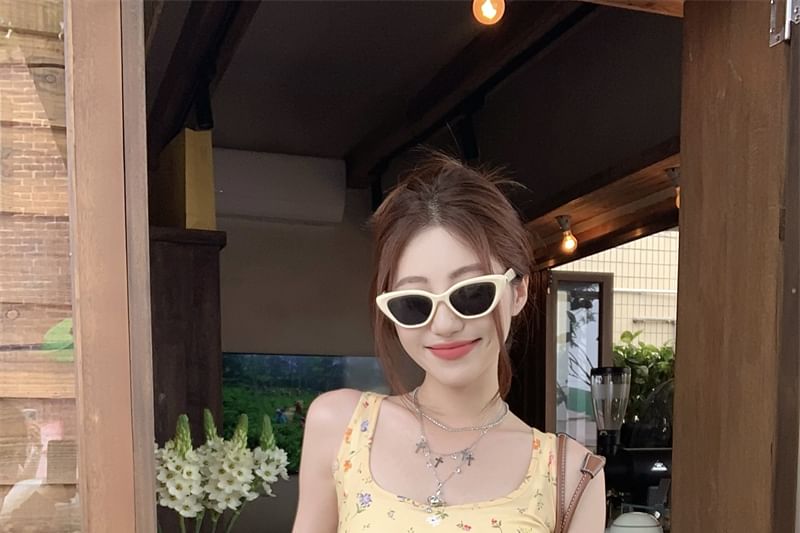 Tank Floral Asymmetrical Fit Neck Trim Ruffle Top Slim Square