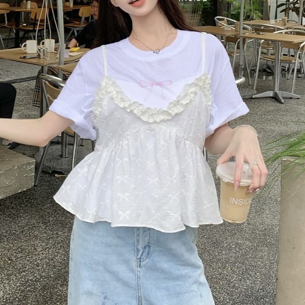 Ruffle Neck Short-Sleeve Crew Bow Flowy Trim Tee Camisole / Top Print