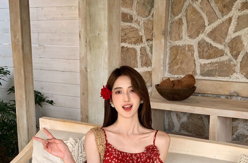 Floral Asymmetrical Trim + Scrunchie Ruffle Cami Set: Top