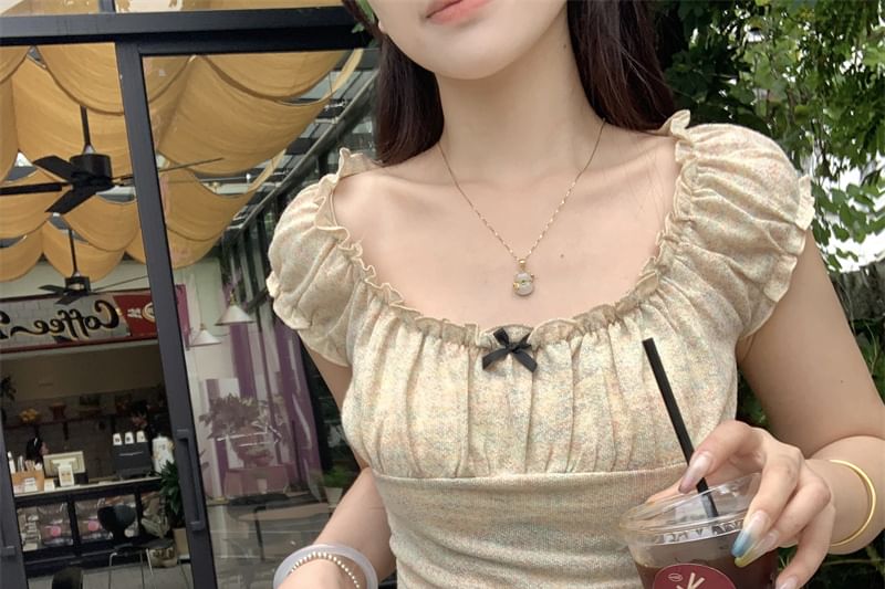 Short-Sleeve Bow Slim Trim Neck Ruffle Square Fit T-Shirt