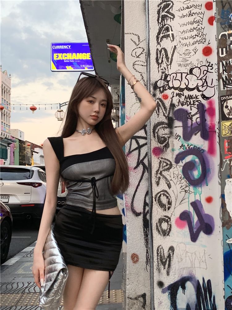 Top Bow Tank Fit Two Neck Tone Crop Slim Square