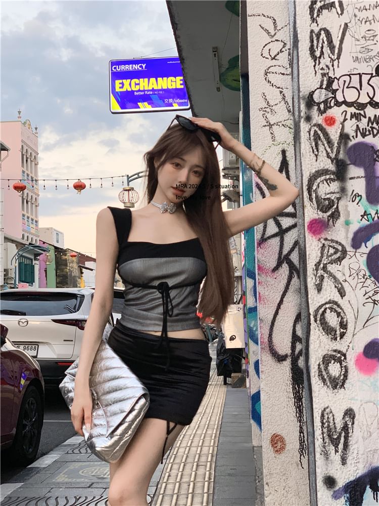 Top Bow Tank Fit Two Neck Tone Crop Slim Square