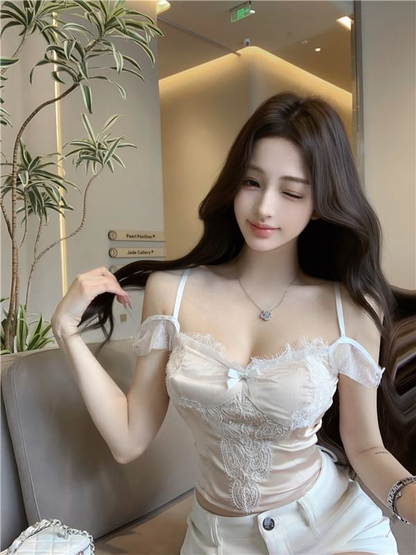 Bow Lace Fit Camisole Slim Top Crop Panel