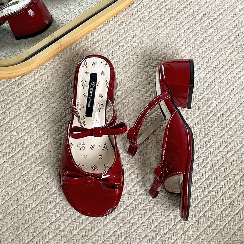 Bow Chunky Heel Leather Patent Sandals