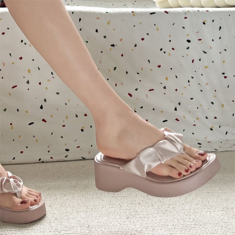 Ruched Thong Sandals Platform