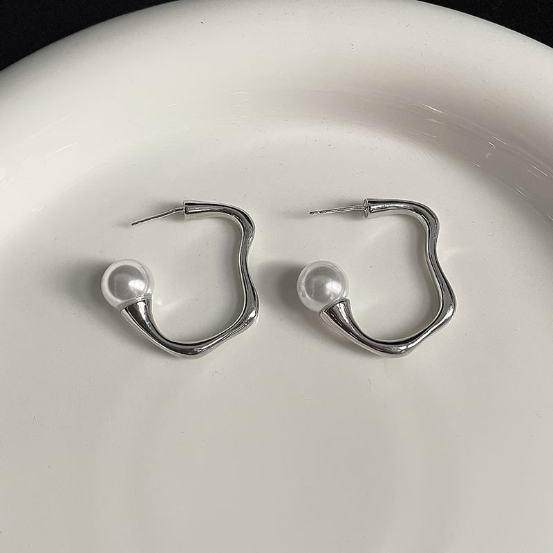 Faux Pearl Open Irregular Alloy Hoop Earring