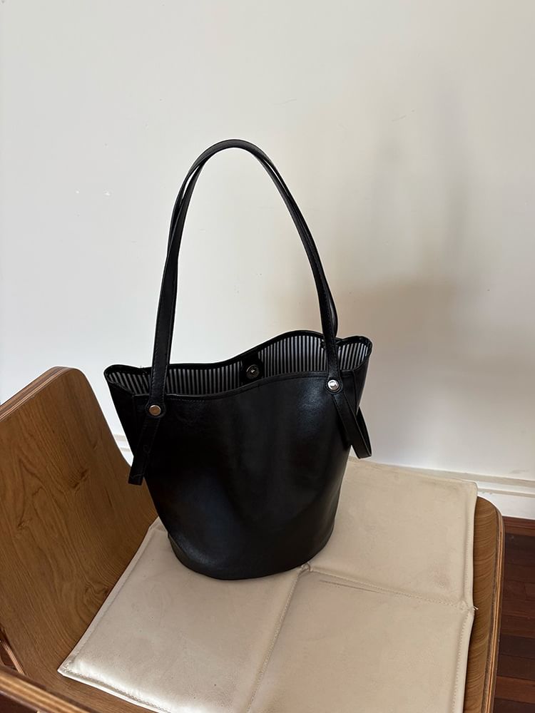 Leather Bucket Bag Faux