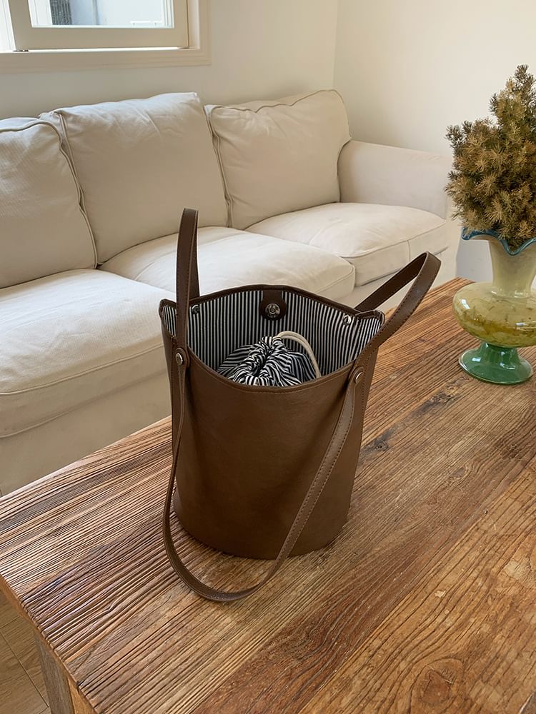 Leather Bucket Bag Faux