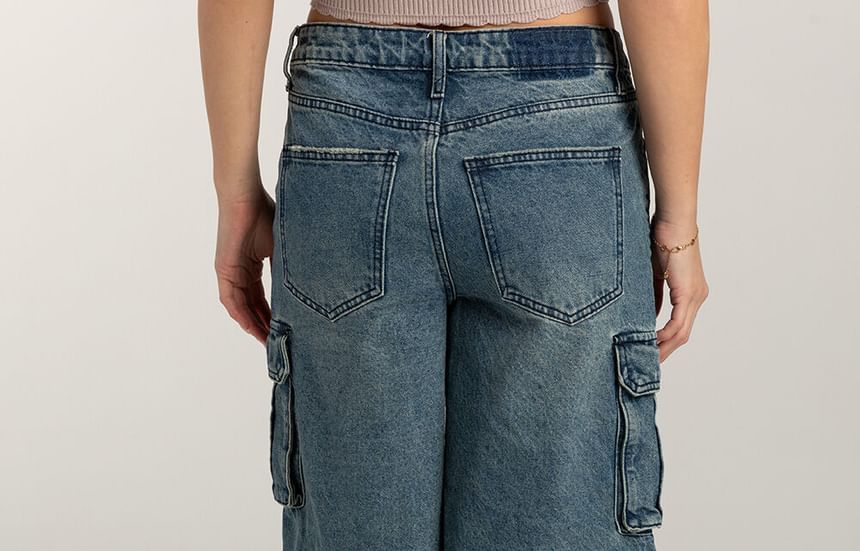 Washed Wide-Leg Pocket Denim Low Waist Shorts