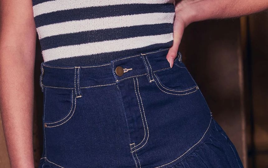 Mini Zip-Up Sleeve Cropped Waist / High Washed Long Denim Jacket