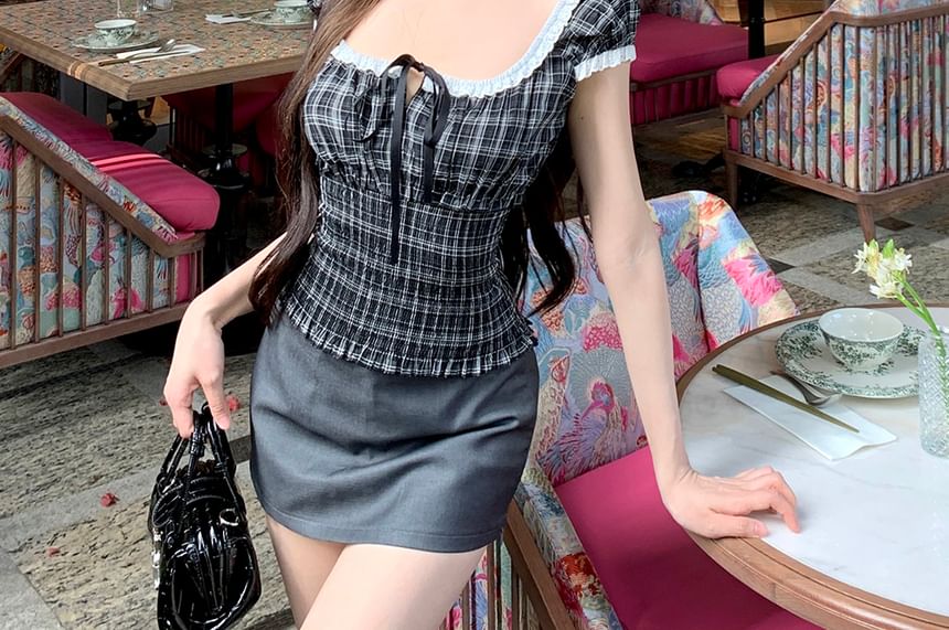Bow Top Neck Short Square Sleeve Plaid Shirred