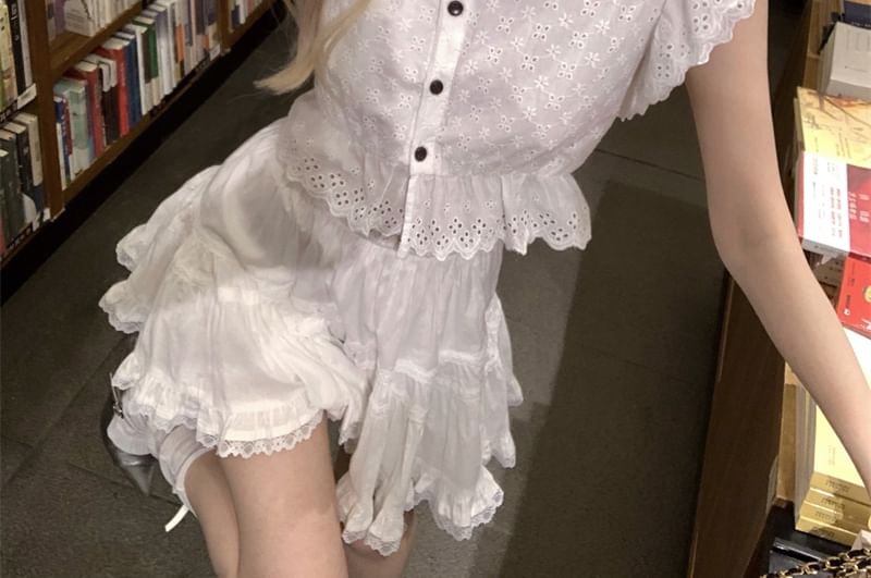 Ruffle Collared Embroidered Plain Sleeve Blouse Eyelet Cap