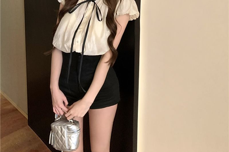 Blouse Plain High Collar Stand Bow Waist Cap Sleeve Frill / Shorts