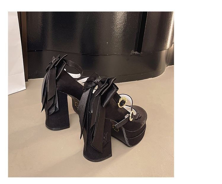 Mary Chunky Heel Bow Platform Embroidered Jane Shoes