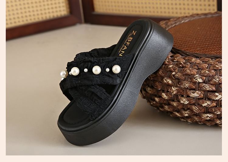 Pearl Cross Slide Faux Sandals Criss Platform