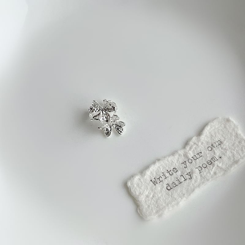 Rhinestone Ear Leaf Cuff