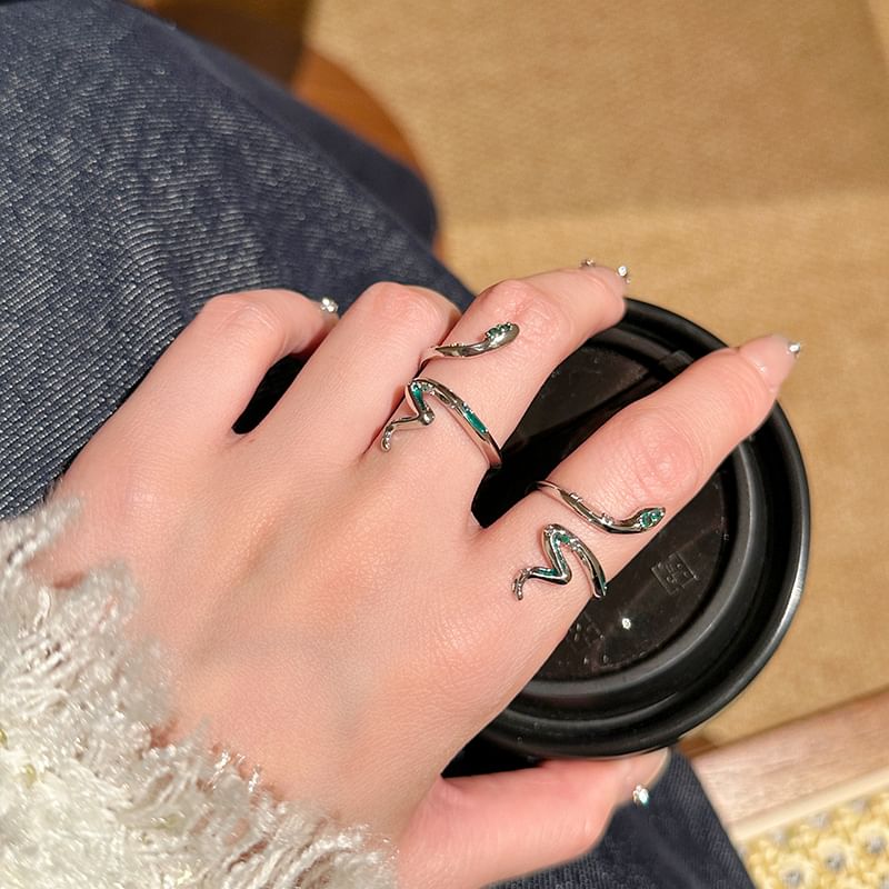 Ring Rhinestone Snake Open