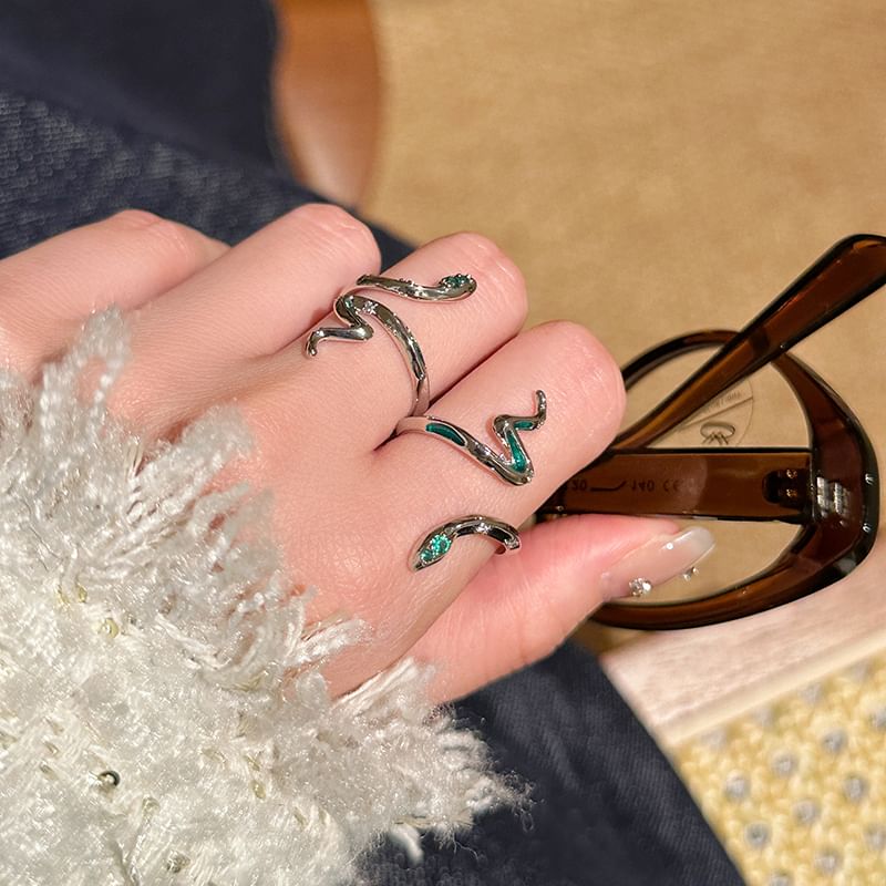 Ring Rhinestone Snake Open