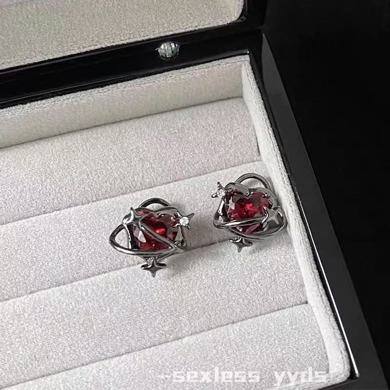 Cuff Heart Stud Crystal Alloy Faux Ear