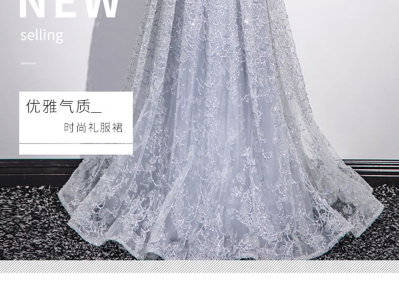 Short-Sleeve V-Neck Plain Lace Sheath Evening Gown