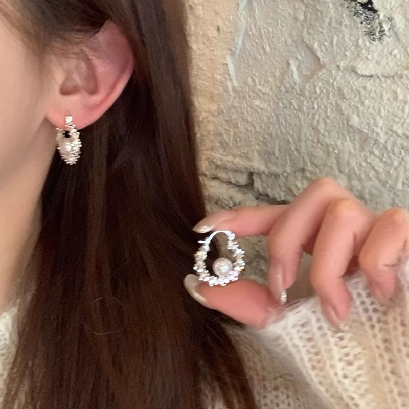 Faux Hoop Pearl Beaded Earring