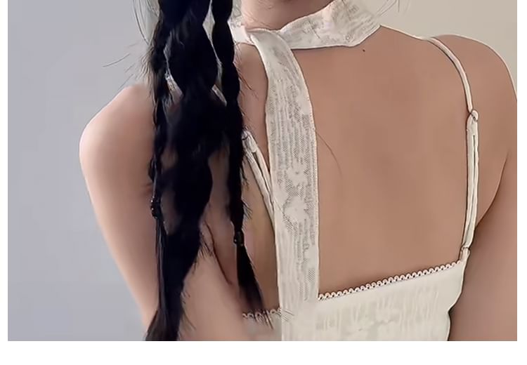 Scrunchie Lace Trim