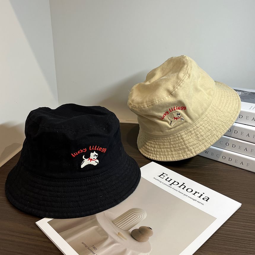 Hat Embroidered Dog Bucket