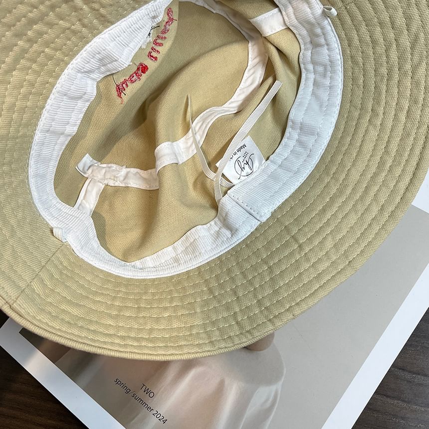 Hat Embroidered Dog Bucket