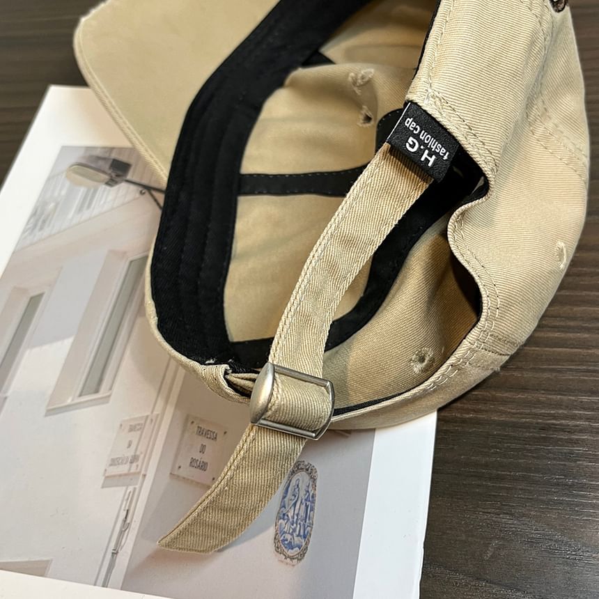 Distressed Embroidered Lettering Cap Baseball