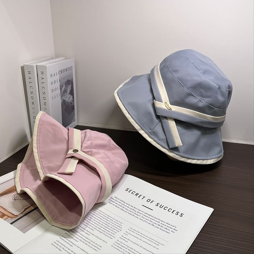 Two Hat Bucket Tone