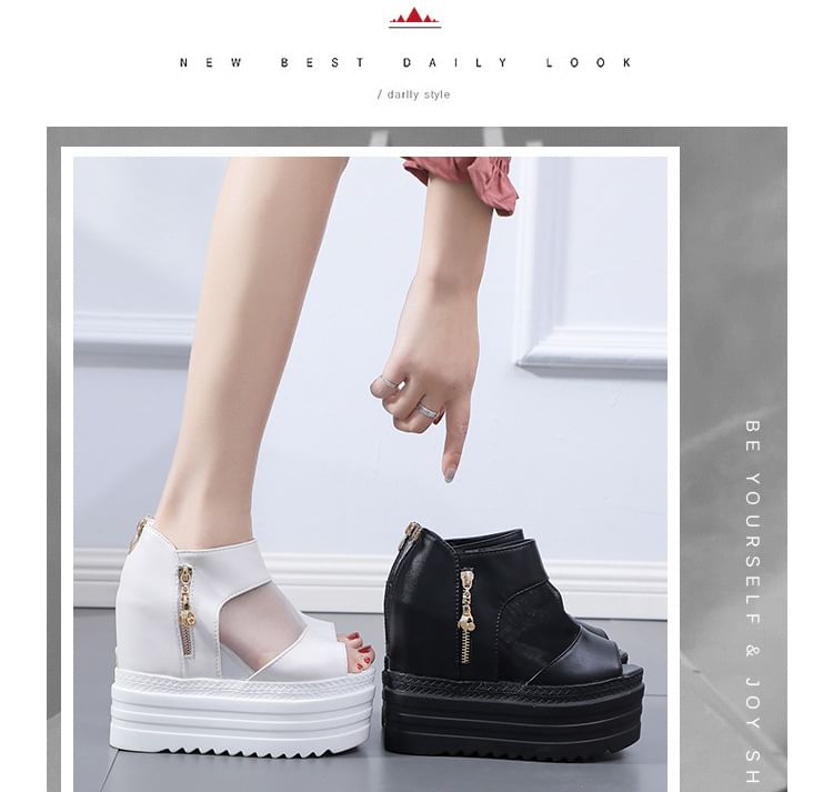 Mesh Sandals Platform Panel