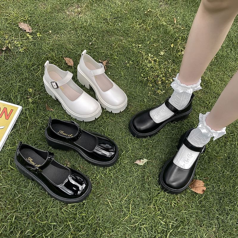 Heel Mary Jane Chunky Platform Pumps