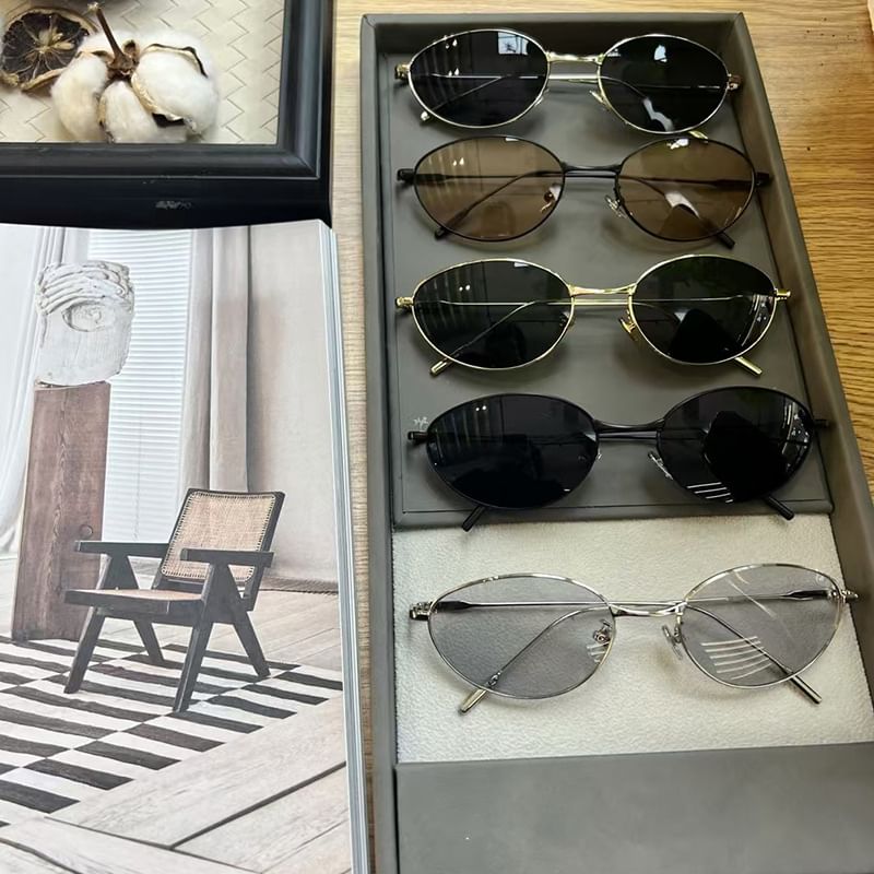 Oval Sunglasses Frame Metal