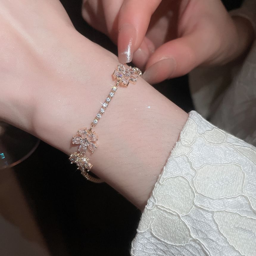 Tennis CZ Bracelet Flower