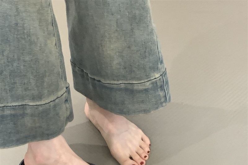 Heel Wedge Flip-Flops