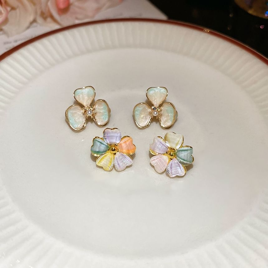 Earring Shell Stud Flower Pearl Faux