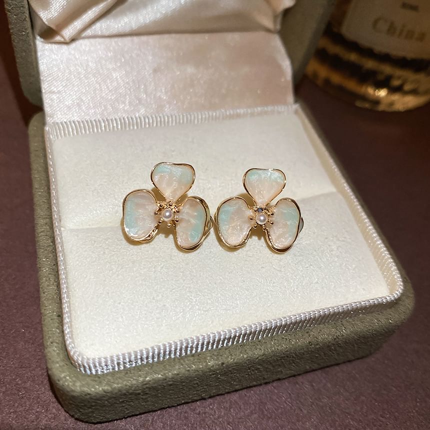 Earring Shell Stud Flower Pearl Faux