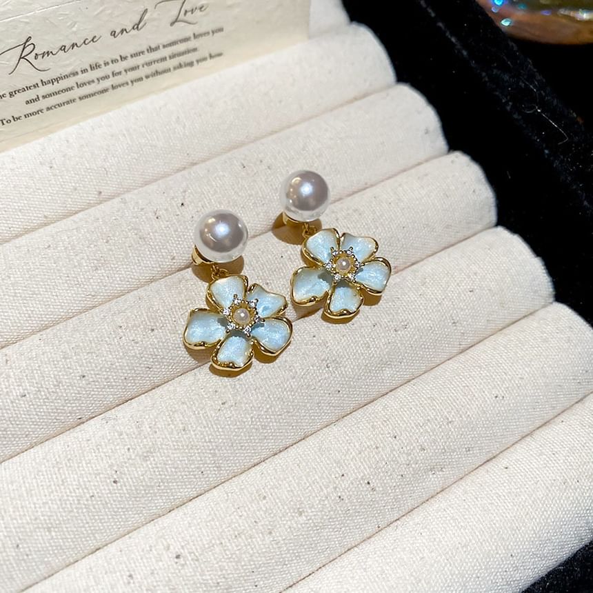 Faux Floral Pearl Earring Drop