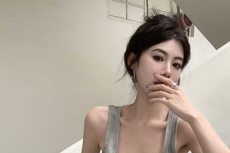 Tank Slim Neck Fit Scoop Top Ribbed Gradient