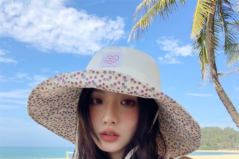 Sun Heart Hat Print Floral Applique