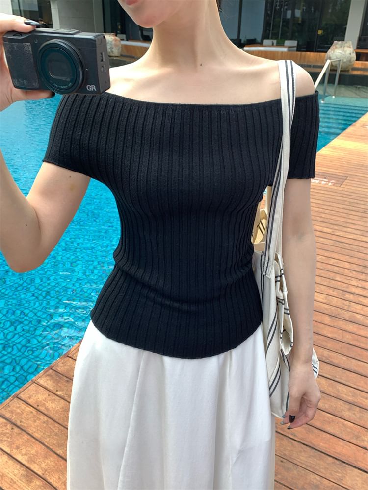 Ribbed Short-Sleeve Knit Off Plain Top Shoulder