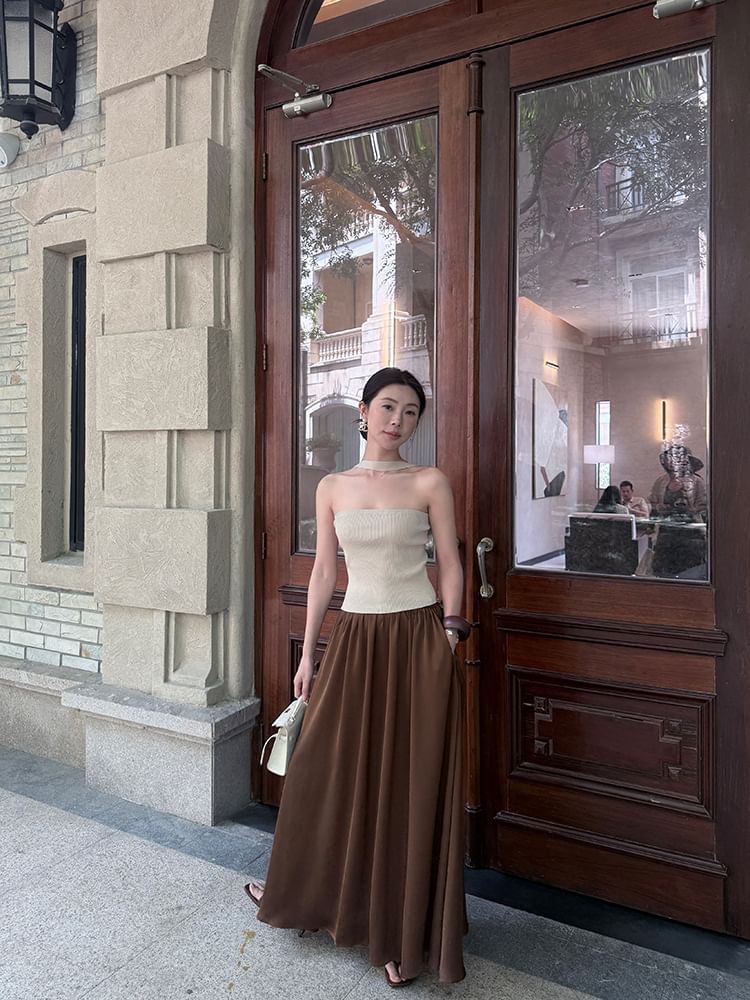 Ribbed Halter Knit Plain Neck Top