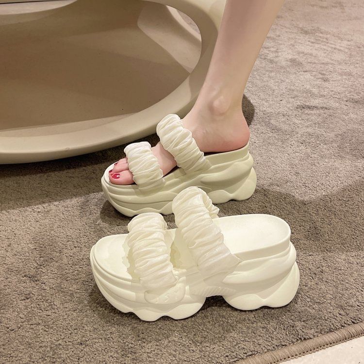 Slide Ruched Sandals Platform