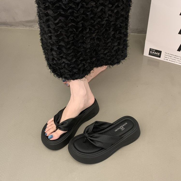 Flip-Flops Platform Ruched