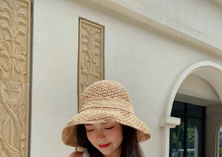 Straw Hat Bow Bucket